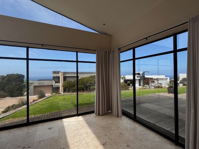 4 Bedroom Property for Sale in Oubaai Western Cape